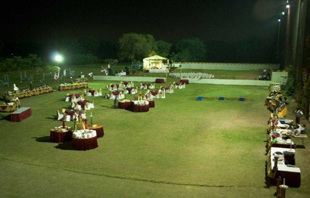 Hotel Cambay Sapphire, Gandhinagar Ristorante foto