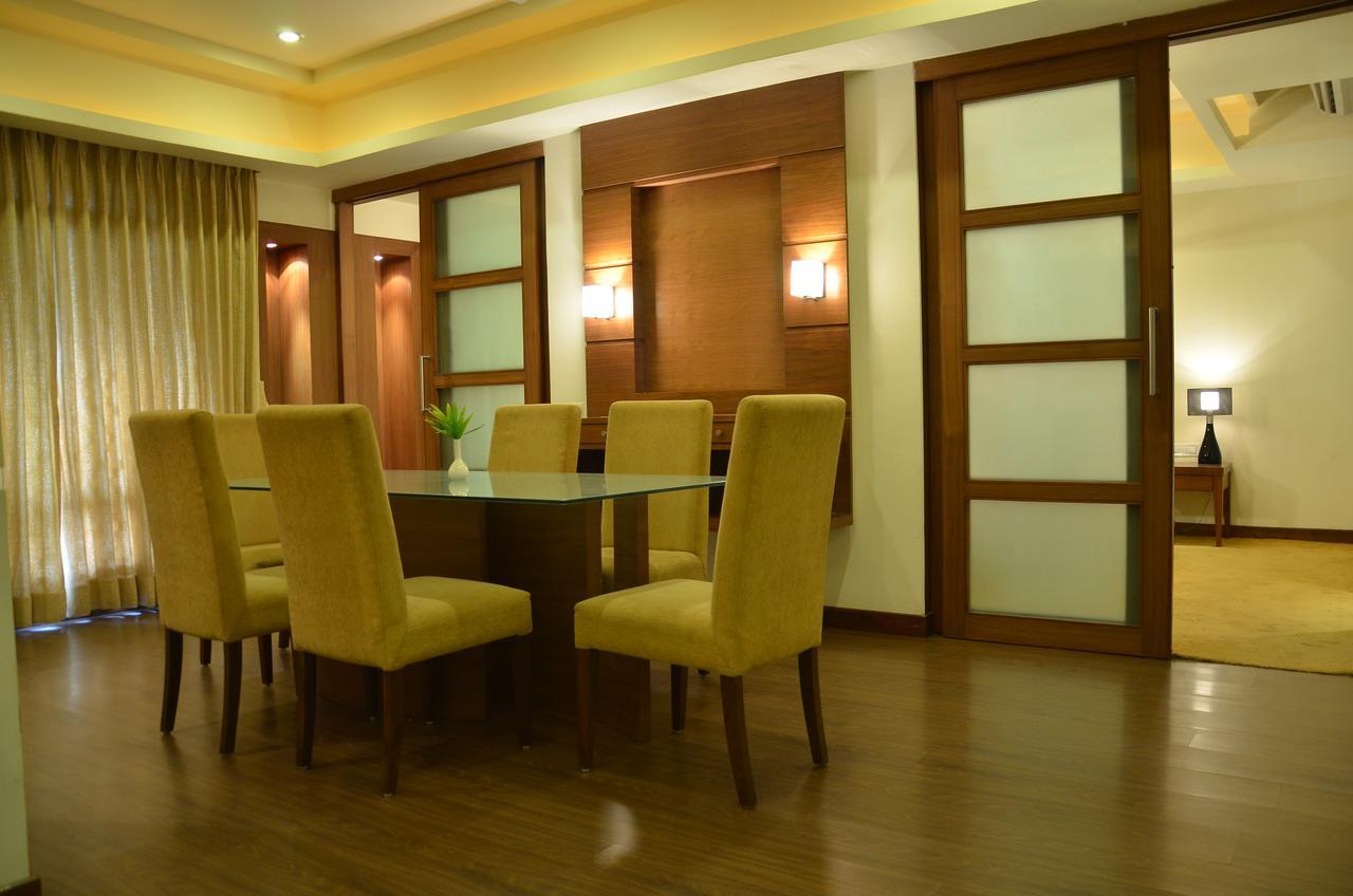 Hotel Cambay Sapphire, Gandhinagar Esterno foto